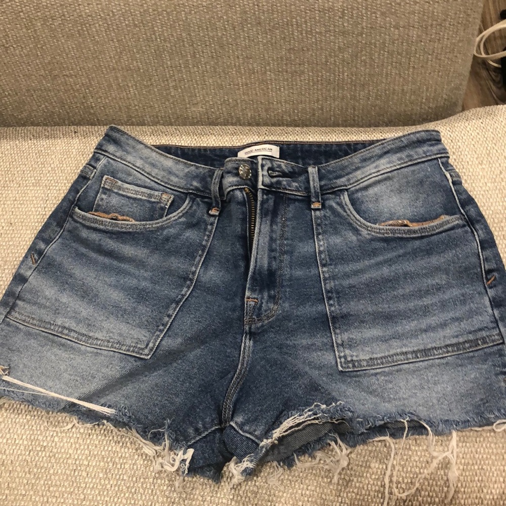 GOOD AMERICAN high rise demin short